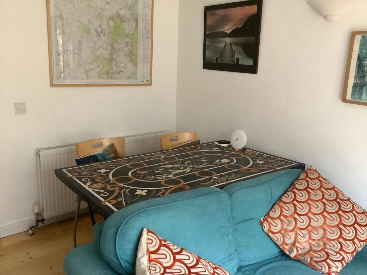 Primrose Villa self catering bnb Monmouth Esterno foto