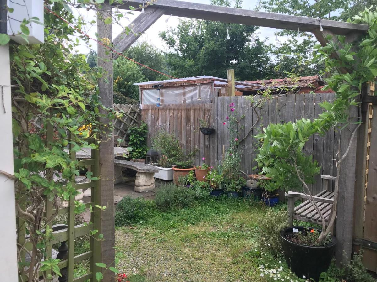 Primrose Villa self catering bnb Monmouth Esterno foto